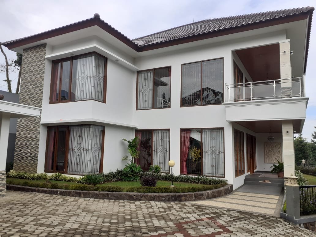 Villa 1
